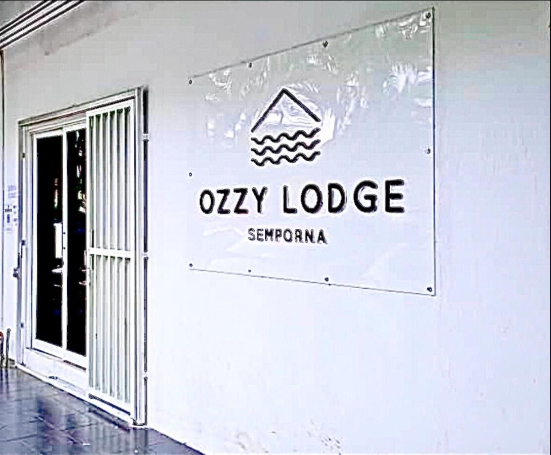 Ozzy Lodge Semporna Eksteriør bilde